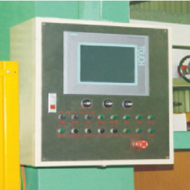 آلة قطع الرغوة الحلقية XHQ-2200 CNC